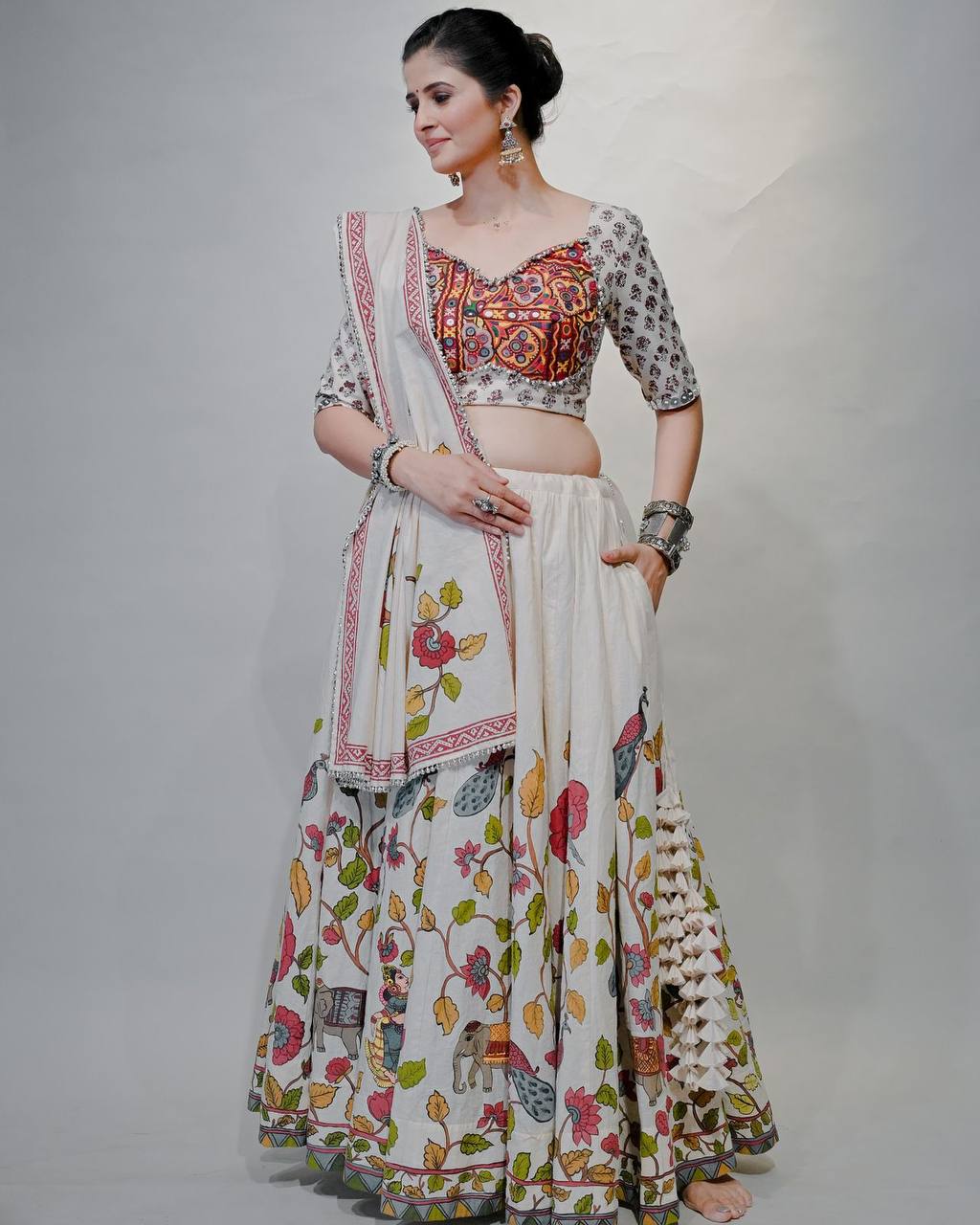 Traditional Gamathi Embroidery Lehenga for Navratri