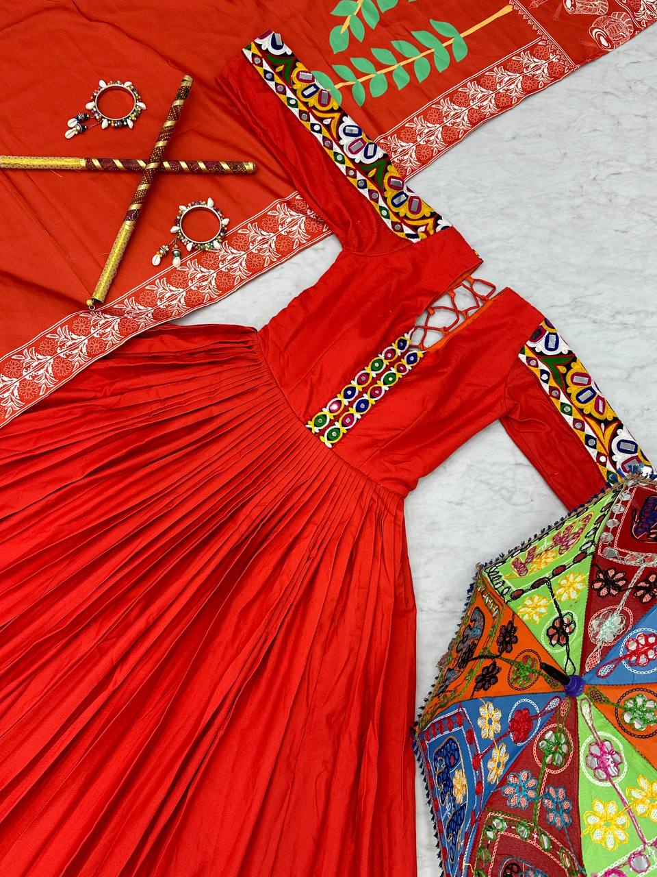 Elegant Cotton Gown Set for Garba Nights