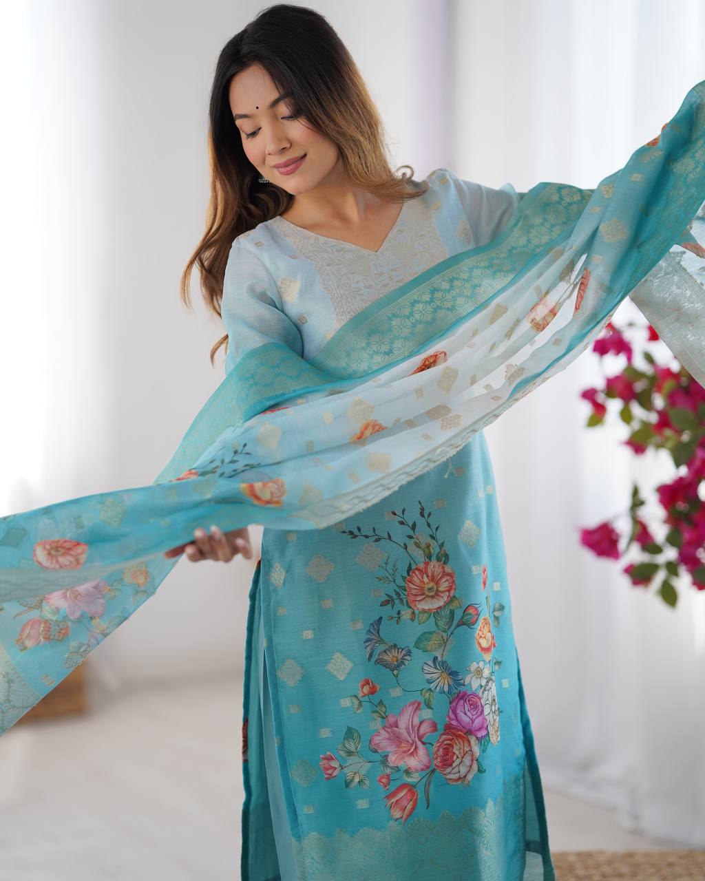 Graceful Jacquard Work Co-ord Set with Matching Dupatta