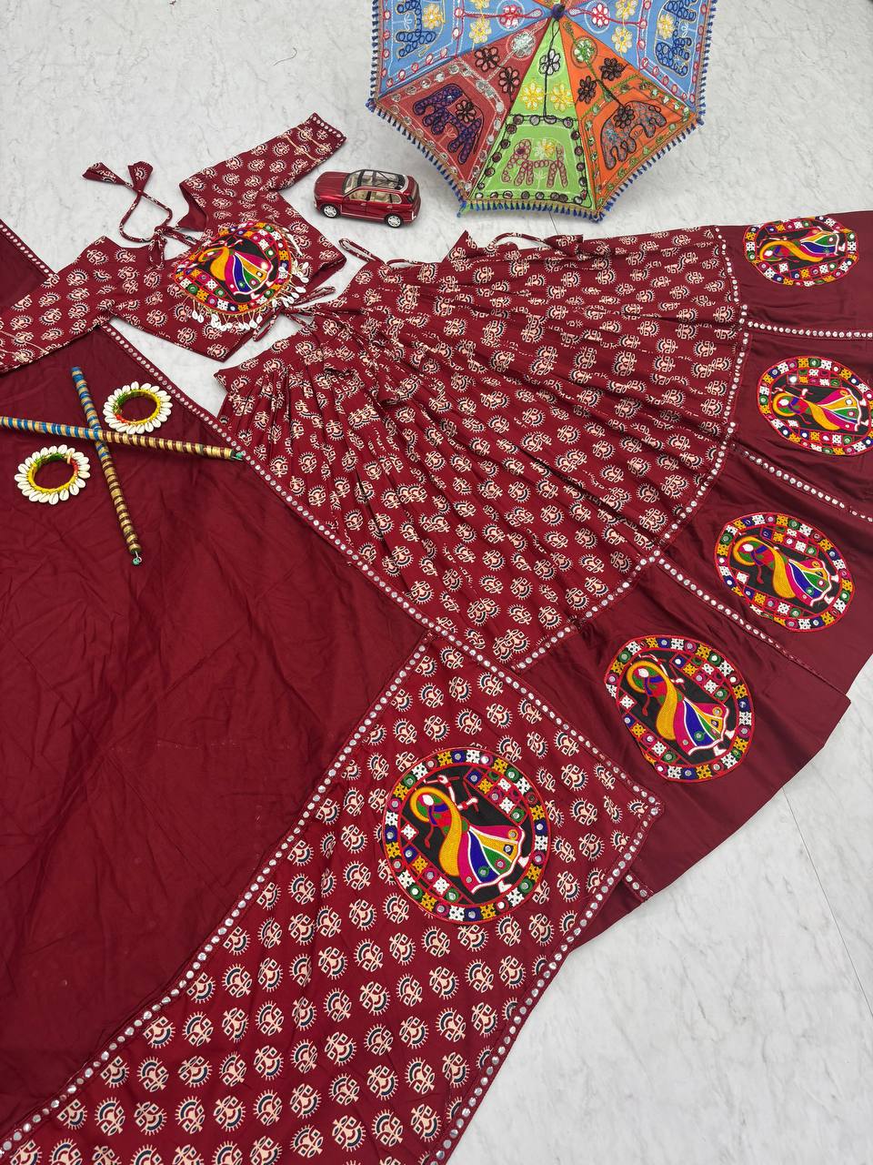 Elegant Navratri Lehenga Choli with Mirror Lace Detailing